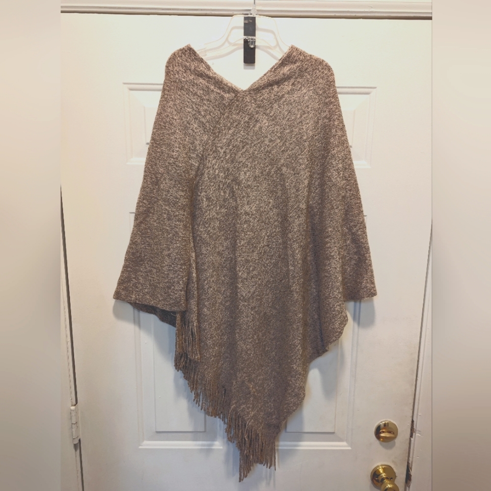 Riah Fashion Poncho